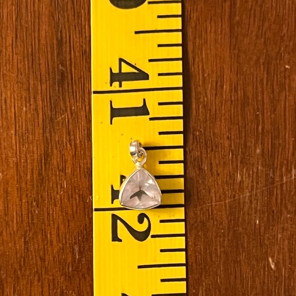 Dainty Rose quartz triangle sterling silver pendant - Picture 7 of 7